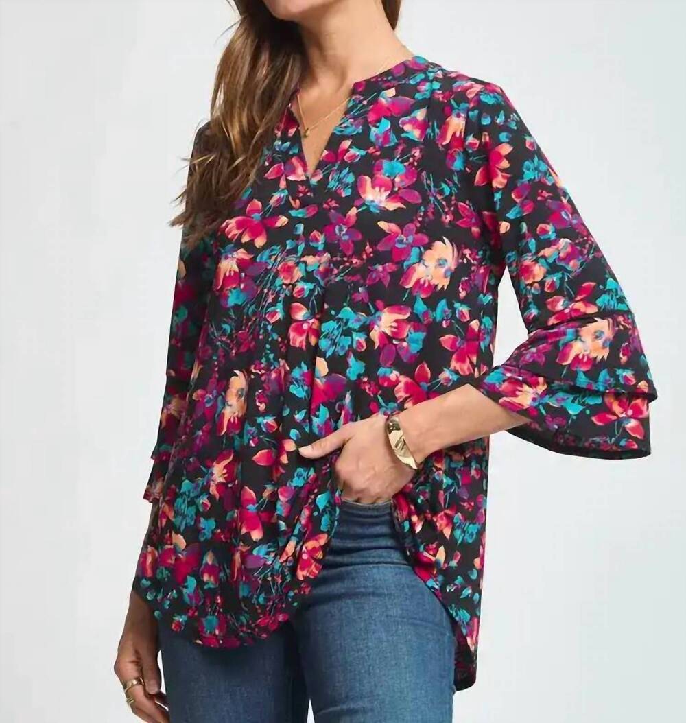 NEW DEAR SCARLETT floral print lizzy bell sleeve top in multi